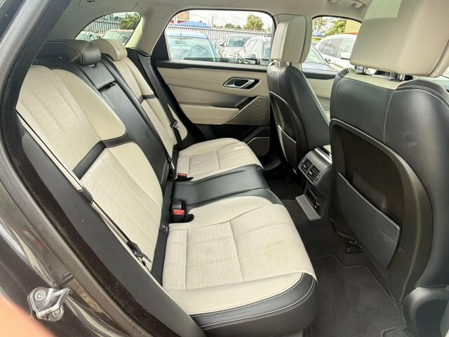 Land Rover Range Rover Velar Core Black #13