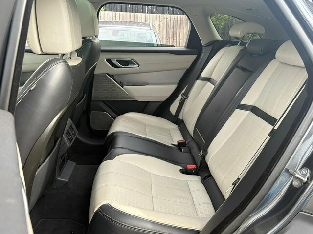 Land Rover Range Rover Velar Core Black #16