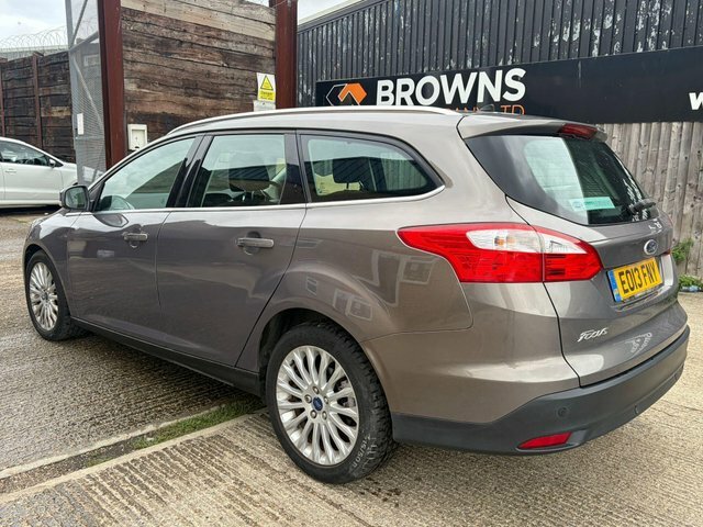 Ford Focus 2.0 Tdci Titanium X Powershift Euro 5 Brown #4