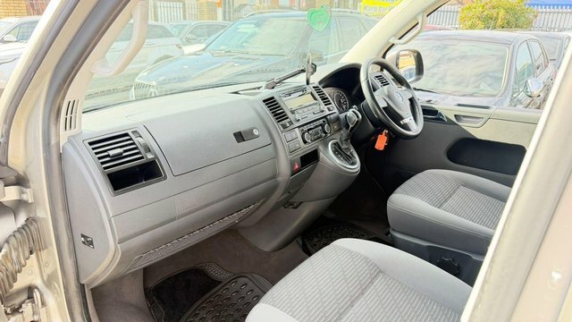 Volkswagen Caravelle 2L Executive Brown #14