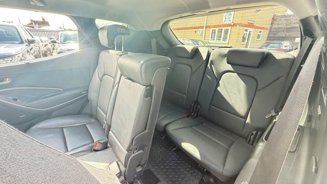 Hyundai Santa Fe White #24