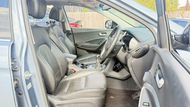 Hyundai Santa Fe White #8