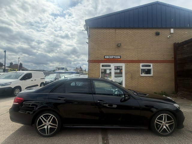 Mercedes-Benz E Class 2.0 E250 Amg Night Edition G-tronic Euro 6 S S Black #2