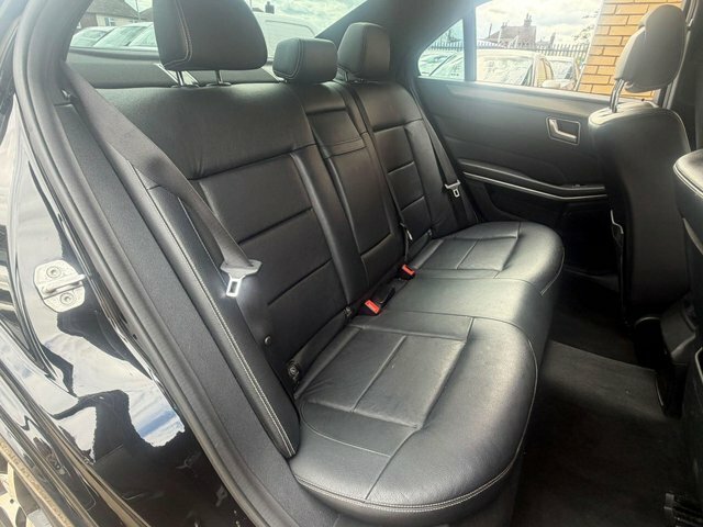 Mercedes-Benz E Class E250 Cdi Amg Line Premium 7G-tronic White #12