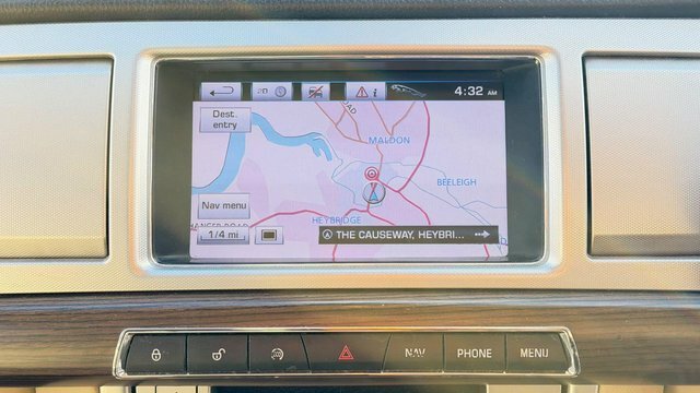 Jaguar XF D V6 Premium Red #25