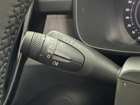 Volvo C40 Ultimate Black #35