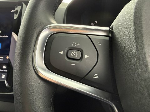 Volvo C40 Ultimate Black #33