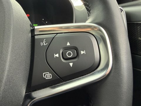 Volvo C40 Ultimate Black #32