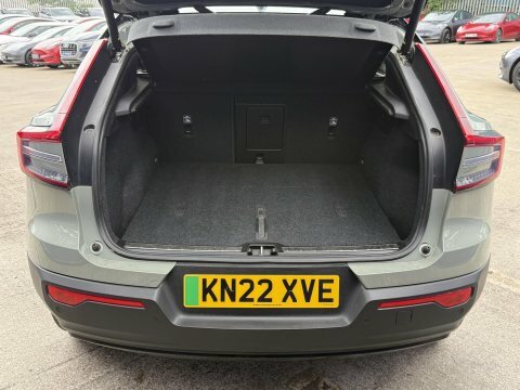 Volvo C40 Ultimate Black #18