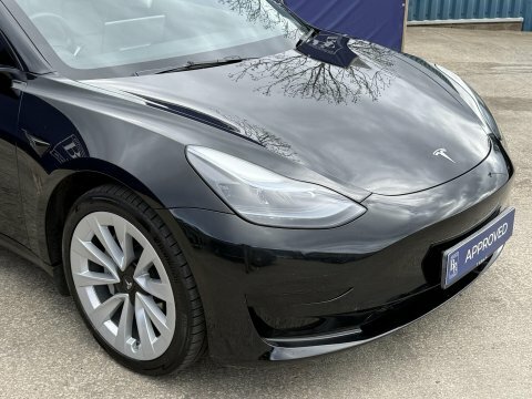 Tesla Model 3 Dual Motor Performance Saloon White #11