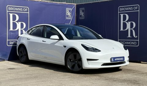 Tesla Model 3 Saloon 4dr Electric White