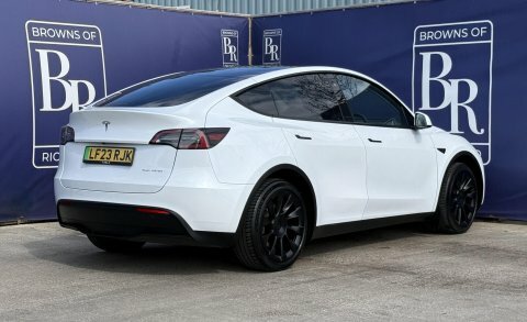 Tesla Model Y Dual Motor Long White #5