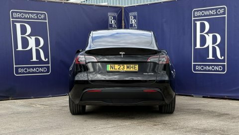 Tesla Model Y Dual Motor Long Black #5