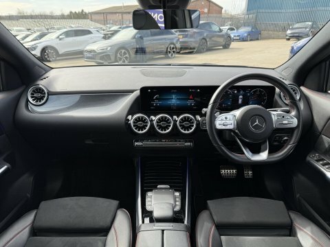 Mercedes-Benz GLA Class Gla 250E Exclusive Edition Black #23