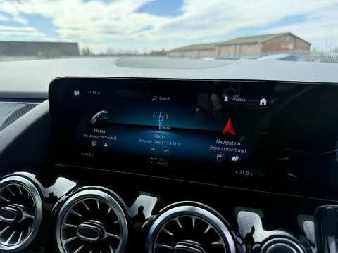 Mercedes-Benz GLA Class Gla 250E Exclusive Edition Black #32