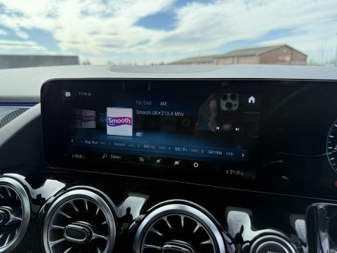 Mercedes-Benz GLA Class Gla 250E Exclusive Edition Black #34
