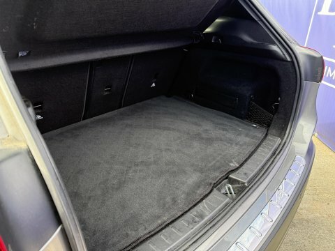 Mercedes-Benz GLA Class Gla 250E Exclusive Edition Black #18