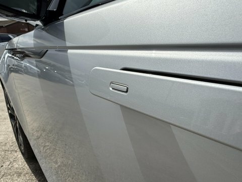 Land Rover Range Rover Velar 2.0 D200 Mhev Dynamic Se Grey #54