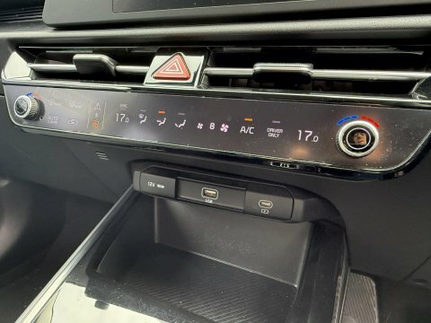 Kia e-Niro 64.8Kwh 4 Suv 201 Bhp Grey #35
