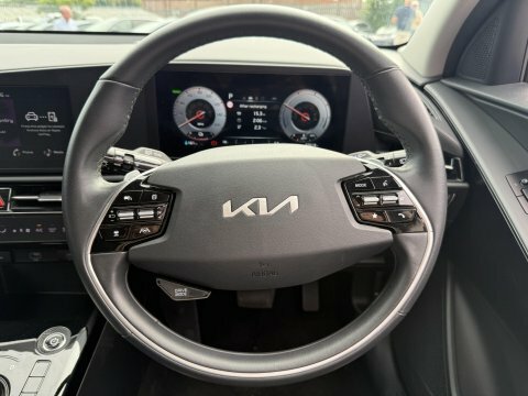 Kia e-Niro 64.8Kwh 4 Suv 201 Bhp Grey #25