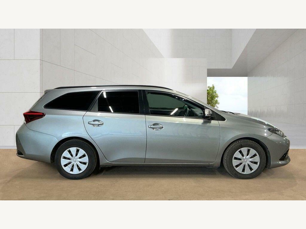 Toyota Auris 1.4 D-4d Active Touring Sports Euro 6 S S Grey #4