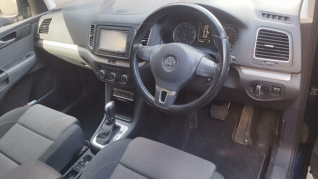 Volkswagen Sharan Sel Tsi 1.4 Tsi Bluemotion Tech Sel Dsg Silver #10