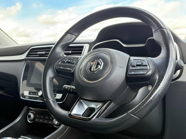 MG ZS Exclusive Suv MA20TKF Black #2