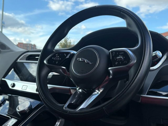 Jaguar I-Pace 90Kwh Hse Suv White #2
