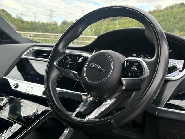 Jaguar I-Pace 90Kwh Se Suv Red #2