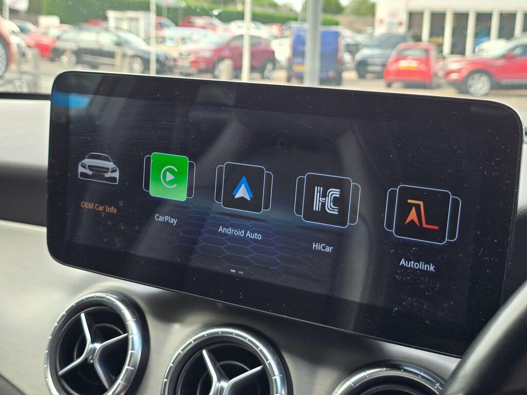 Mercedes-Benz CLA Class Automatic Black #40