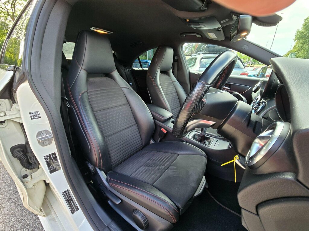 Mercedes-Benz CLA Class Automatic Black #19
