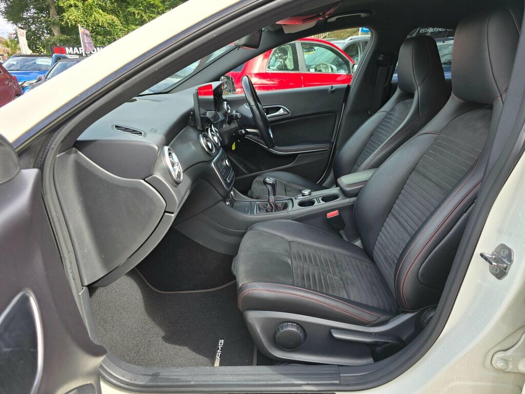 Mercedes-Benz CLA Class Automatic Black #47