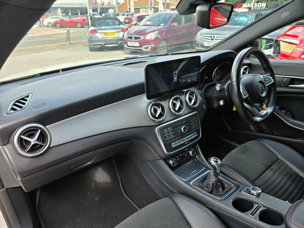 Mercedes-Benz CLA Class Automatic Black #14