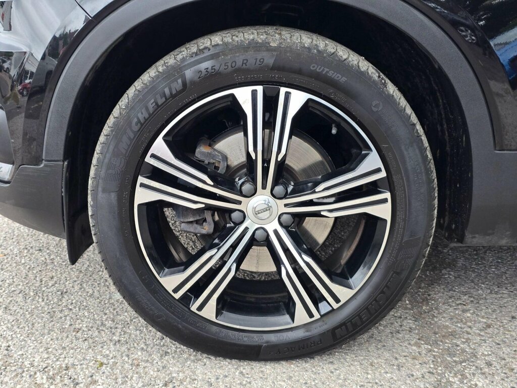 Volvo XC40 Suv  #18