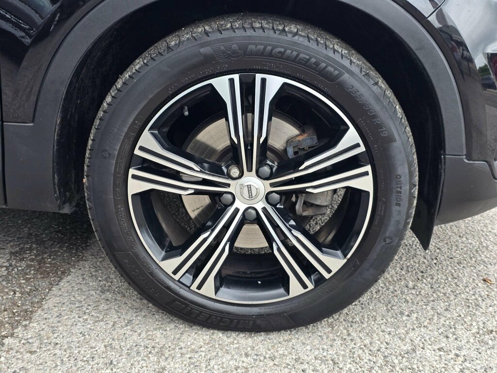 Volvo XC40 Suv  #13