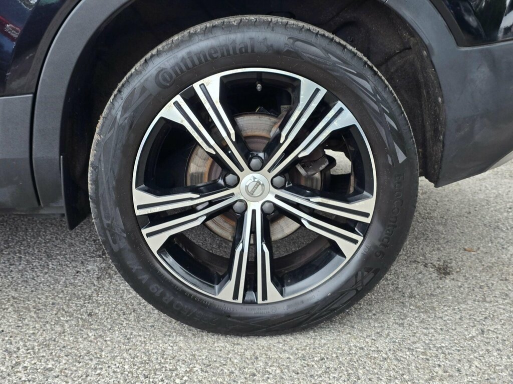 Volvo XC40 Suv  #14