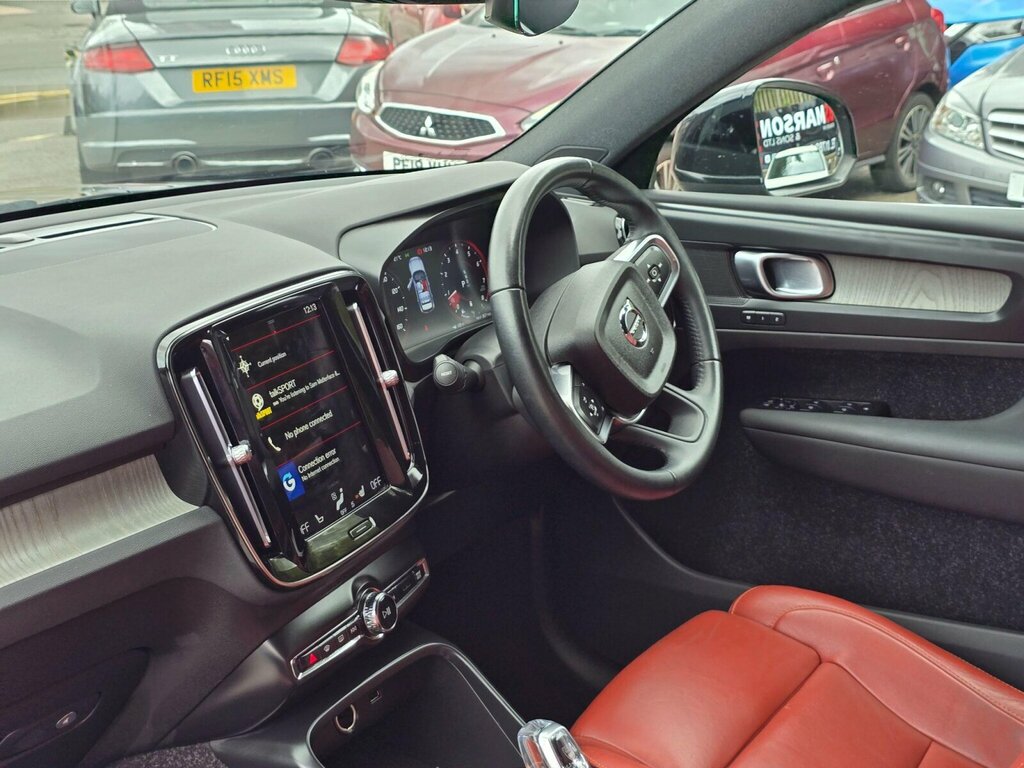 Volvo XC40 Suv  #34