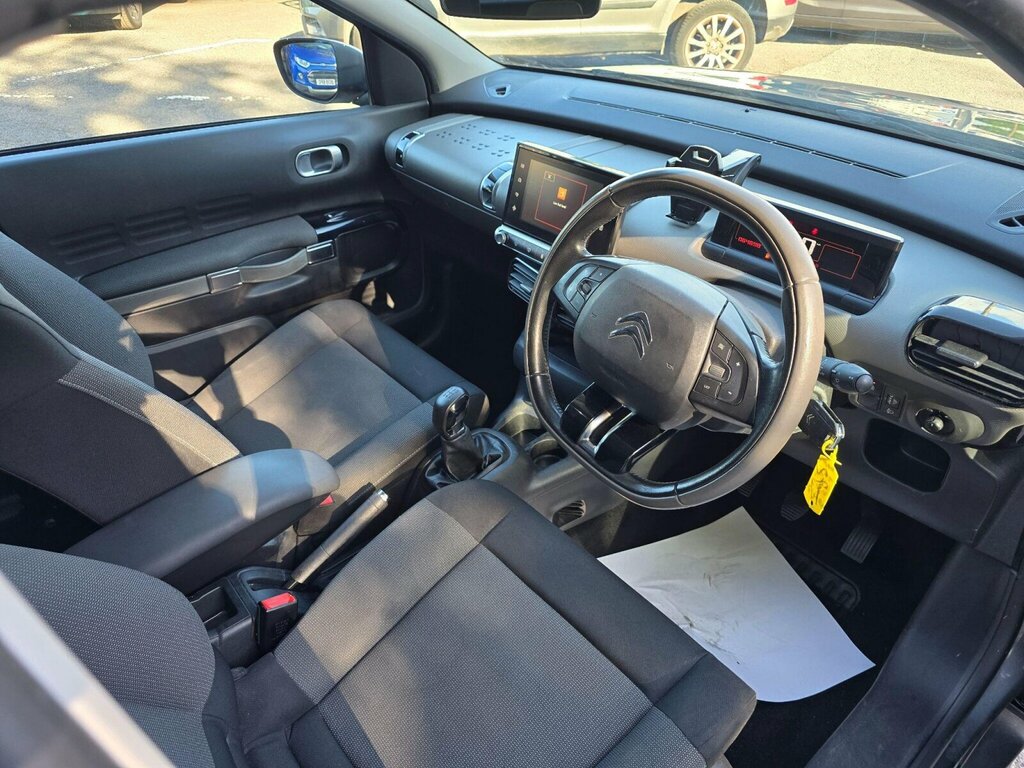 Citroen C4 Cactus 1.2 Puretech Touch Black #40
