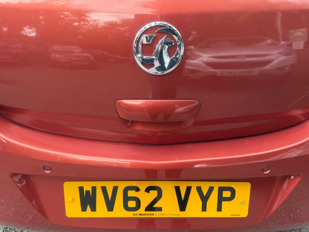 Vauxhall Corsa 1.4 16V Se Euro 5 Red #31