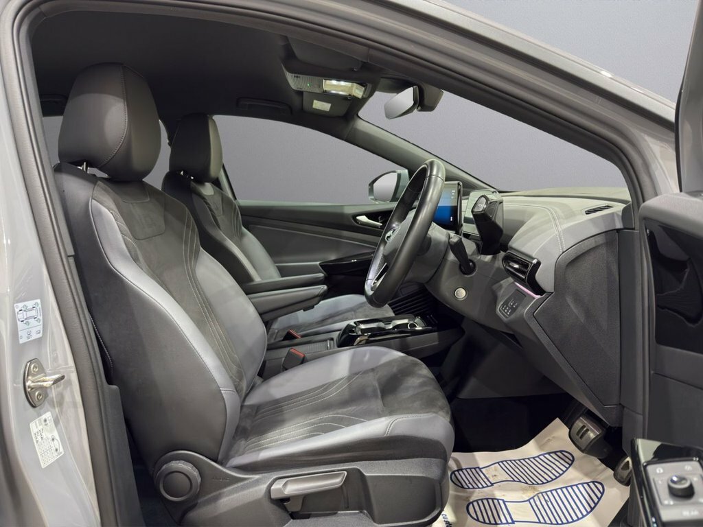 Volkswagen ID.4 Suv FD23UUL Grey #2