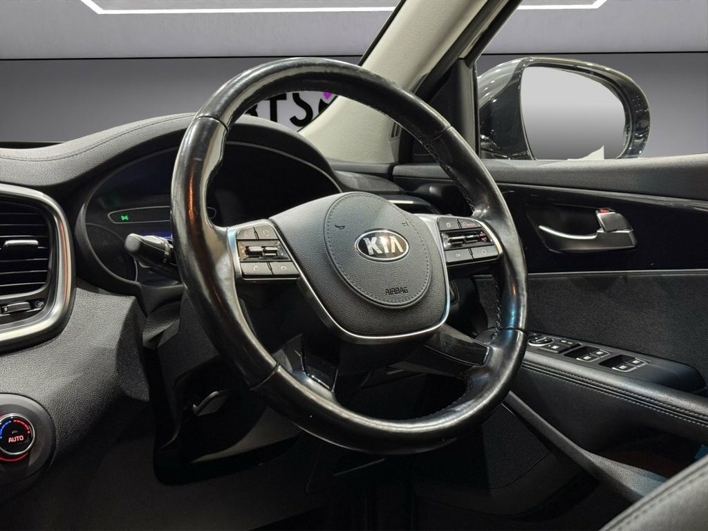 Kia Sorento  Grey #10