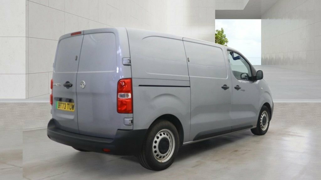 Vauxhall Vivaro Mpv BT73TUW Grey #3