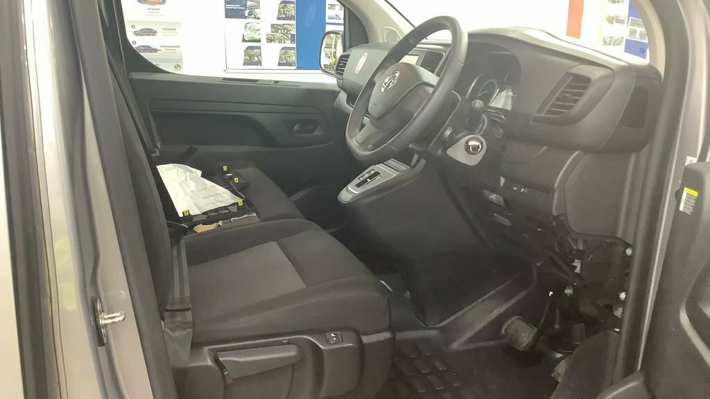 Vauxhall Vivaro Mpv BT73TUW Grey #2