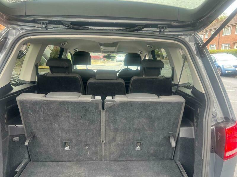 Volkswagen Touran Tsi Se Grey #32