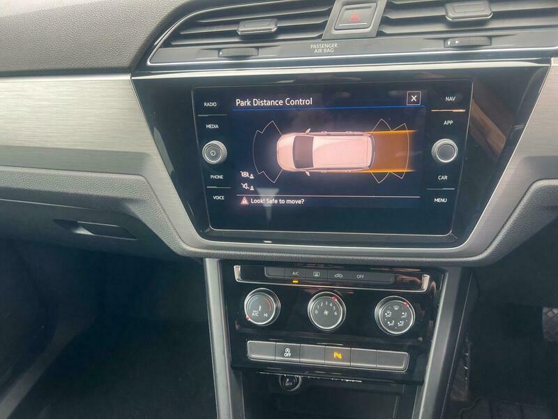 Volkswagen Touran Tsi Se Grey #27
