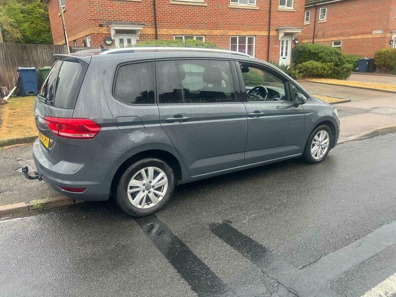 Volkswagen Touran Tsi Se Grey #16