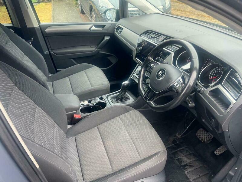Volkswagen Touran Tsi Se Grey #28