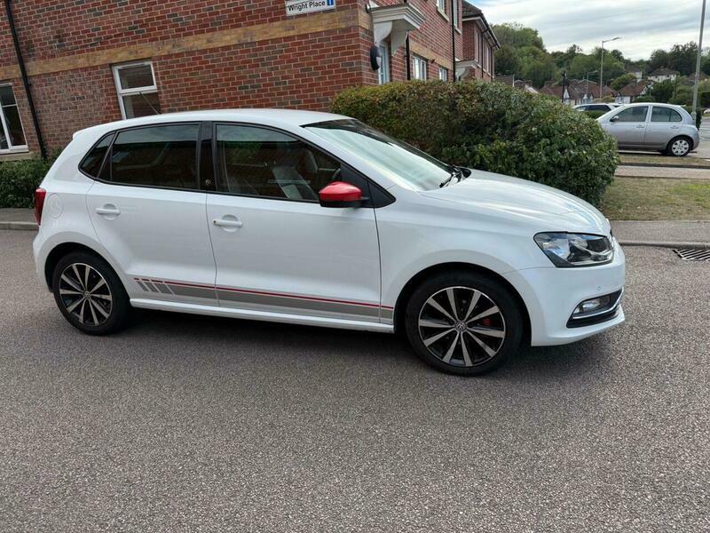 Volkswagen Polo 1.2 Tsi Bluemotion Tech White #3