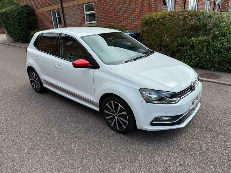 Volkswagen Polo 1.2 Tsi Bluemotion Tech White #2