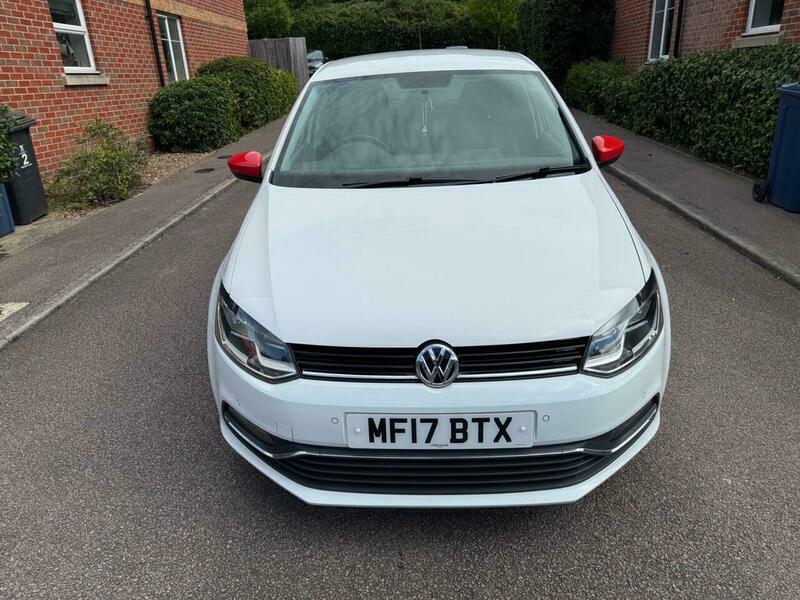 Volkswagen Polo 1.2 Tsi Bluemotion Tech White #4